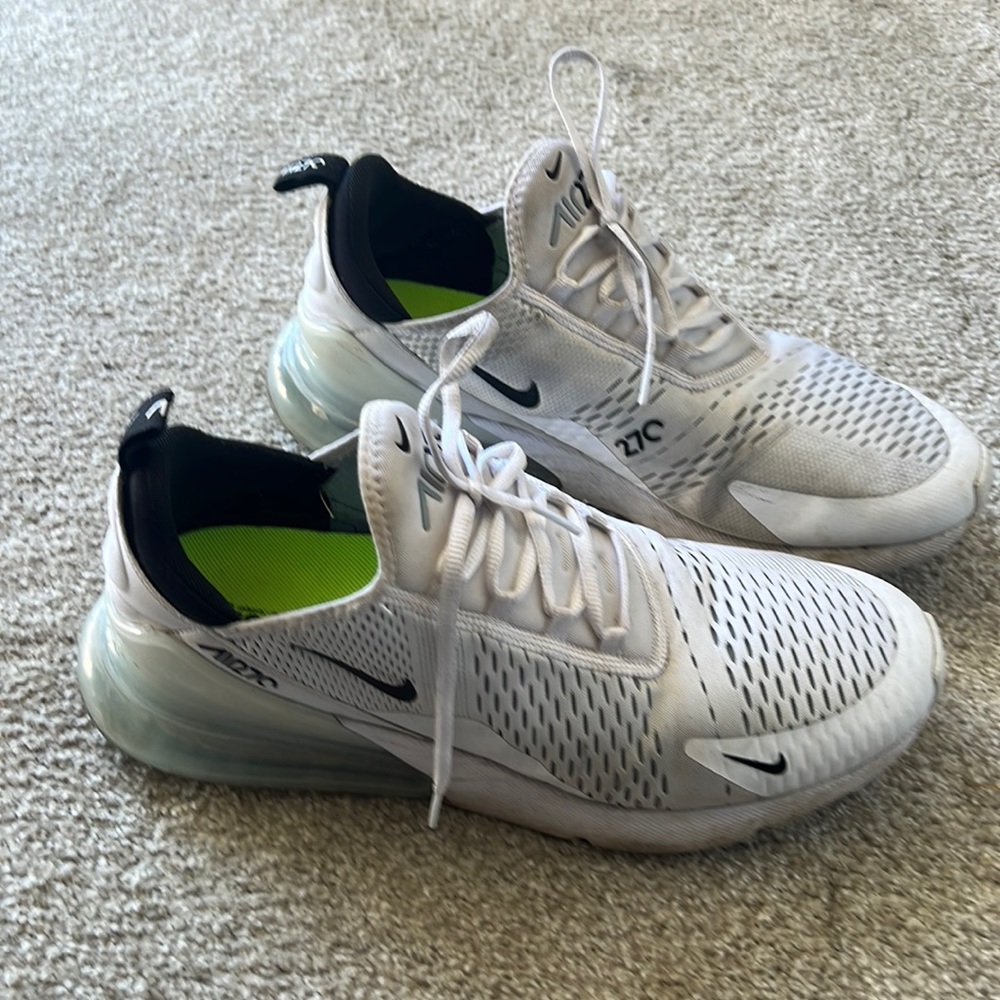 Air Max 270